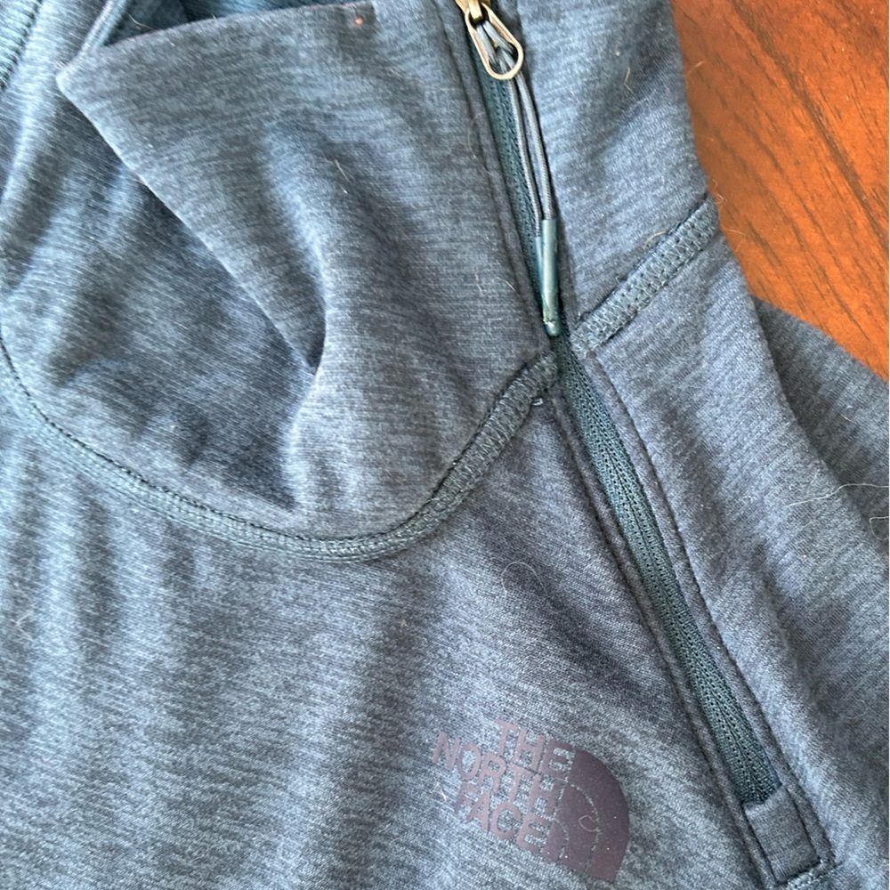The North Face Blue Long Sleeve Top size S - Picture 5 of 10